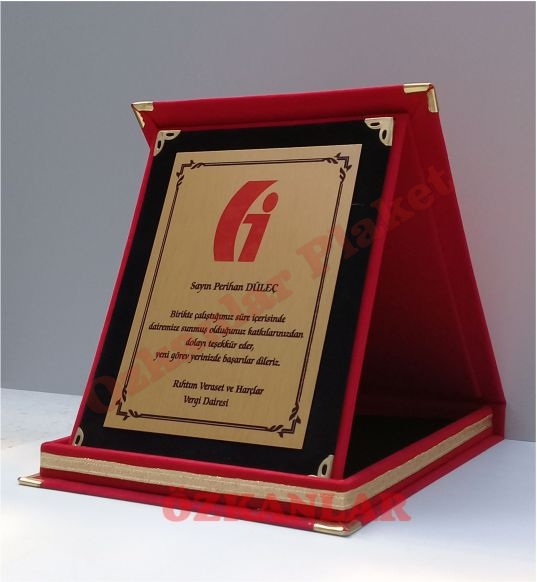Kadife Kutulu Plaket KOD: PL 7