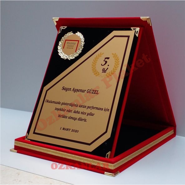 Kadife Kutulu Plaket KOD: PL 35